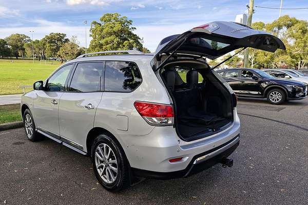 2016 Nissan Pathfinder ST-L R52