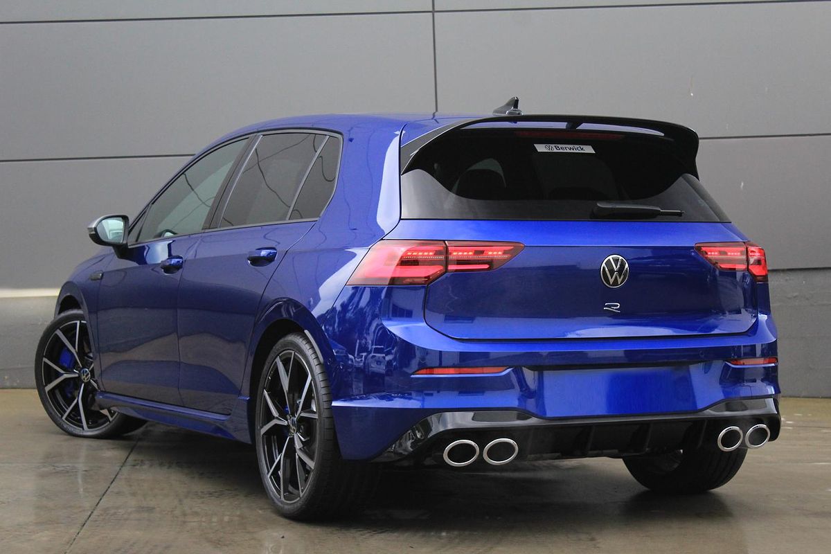 2024 Volkswagen Golf R 8