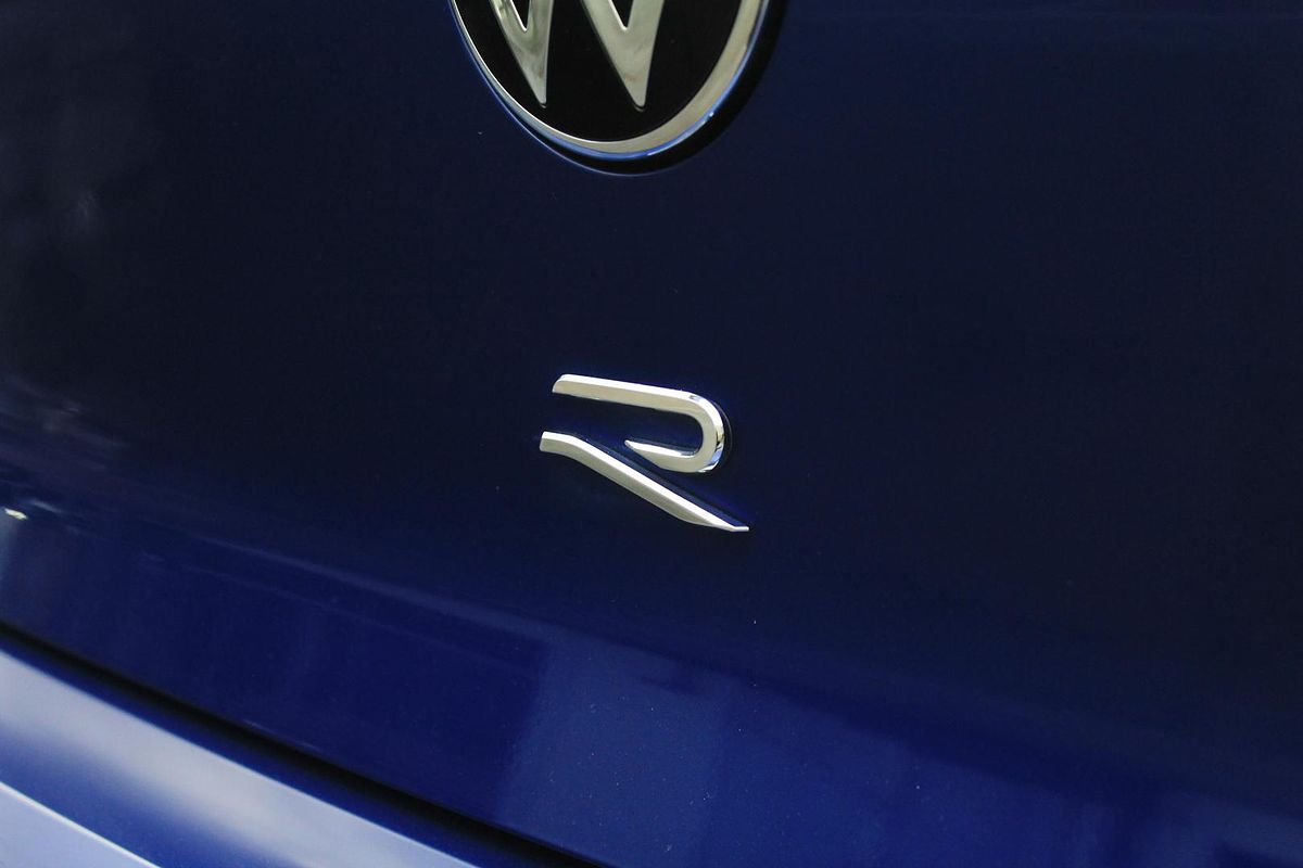 2024 Volkswagen Golf R 8