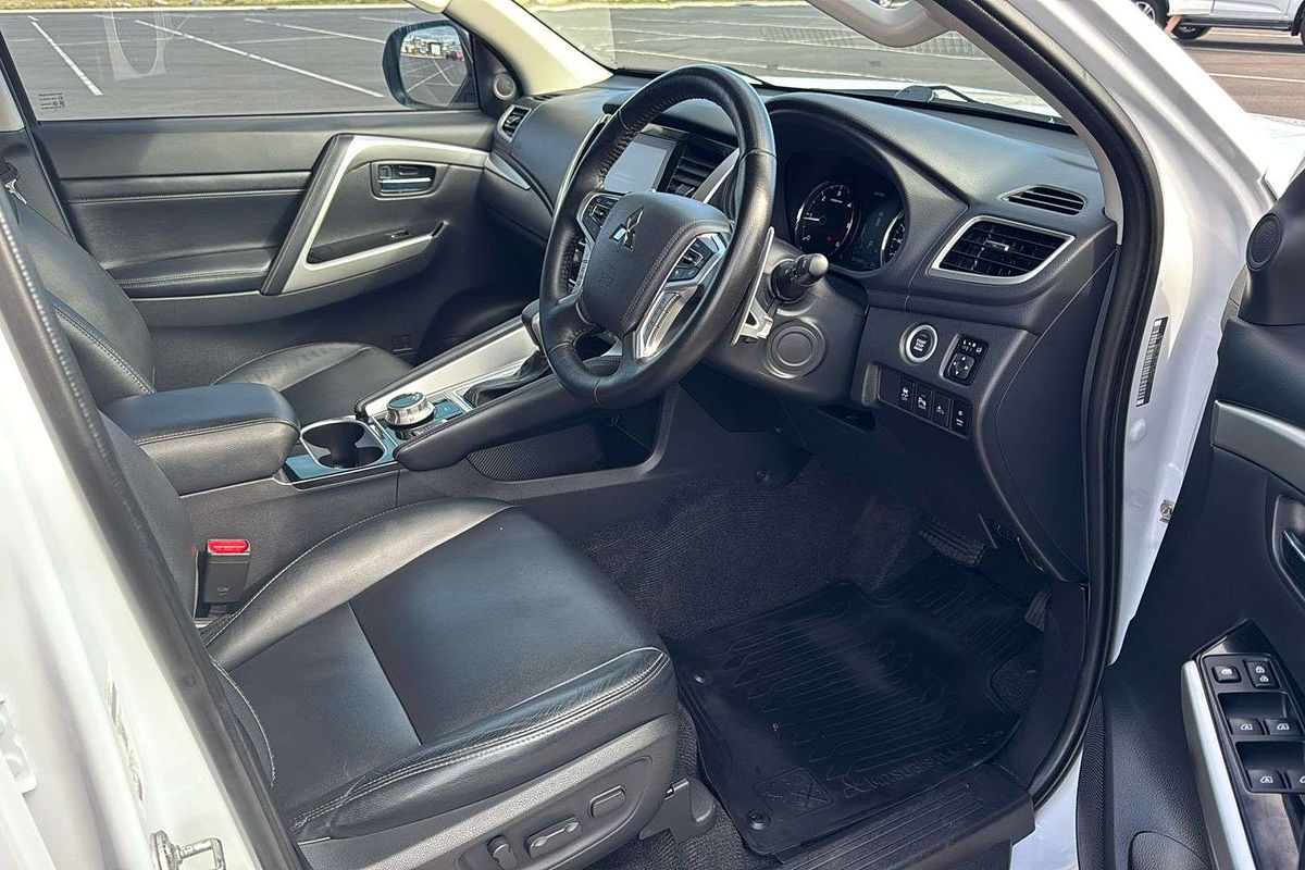 2024 Mitsubishi Pajero Sport GLS QG