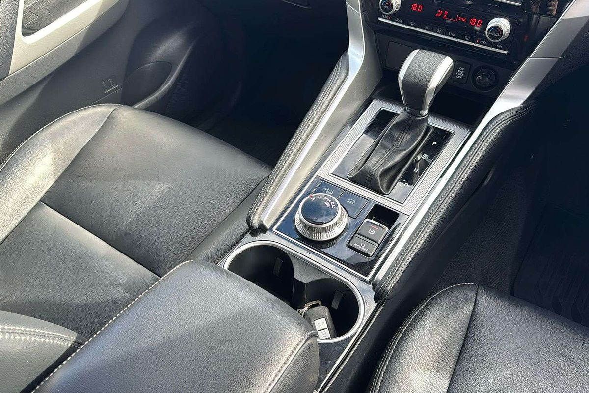 2024 Mitsubishi Pajero Sport GLS QG