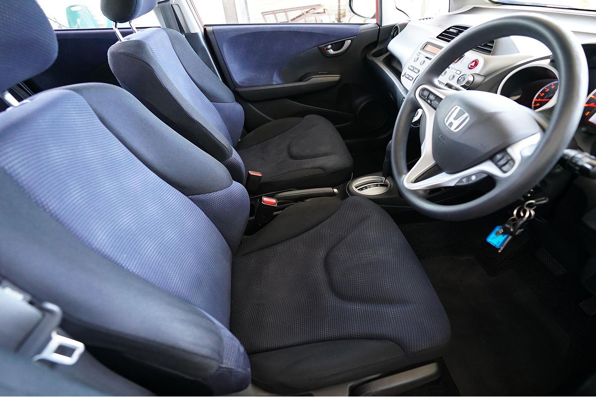 2012 Honda JAZZ JAZZ VTi GE8859EZ