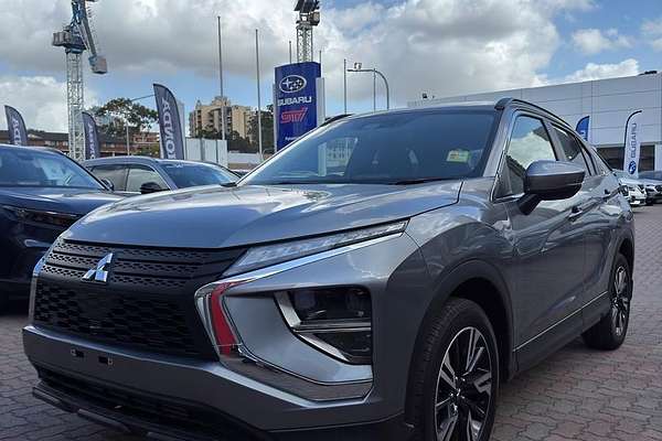 2024 Mitsubishi Eclipse Cross LS YB