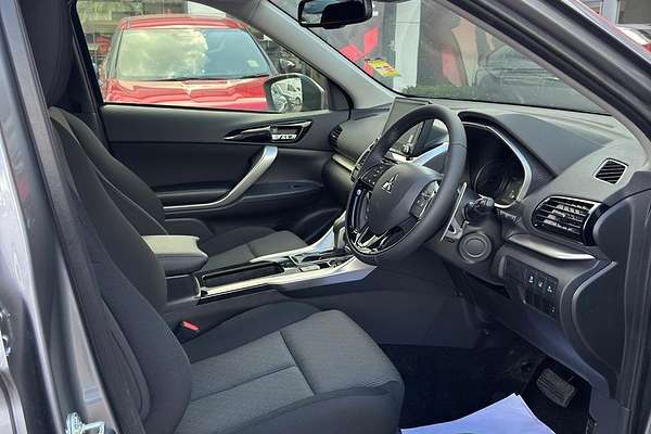 2024 Mitsubishi Eclipse Cross LS YB