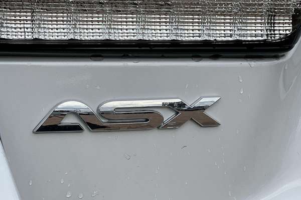 2024 Mitsubishi ASX MR XD