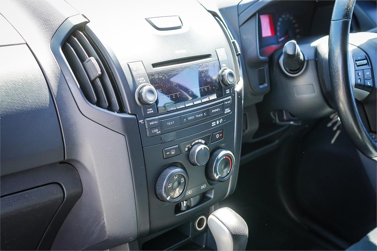 2016 Isuzu D-MAX SX 4X4