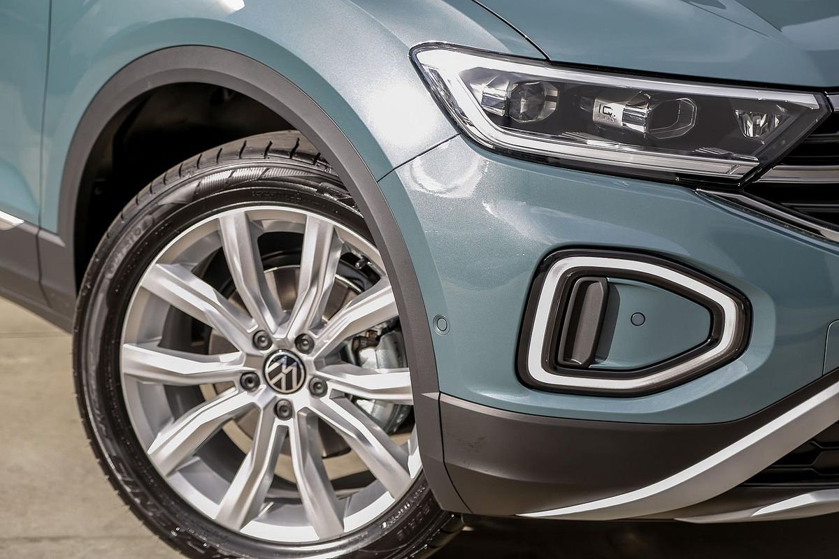 2025 Volkswagen T-Roc 110TSI Style D11
