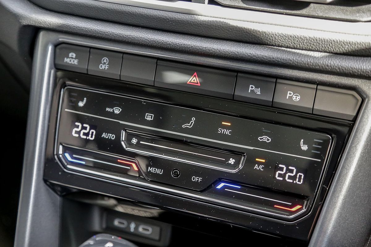 2025 Volkswagen T-Roc 110TSI Style D11