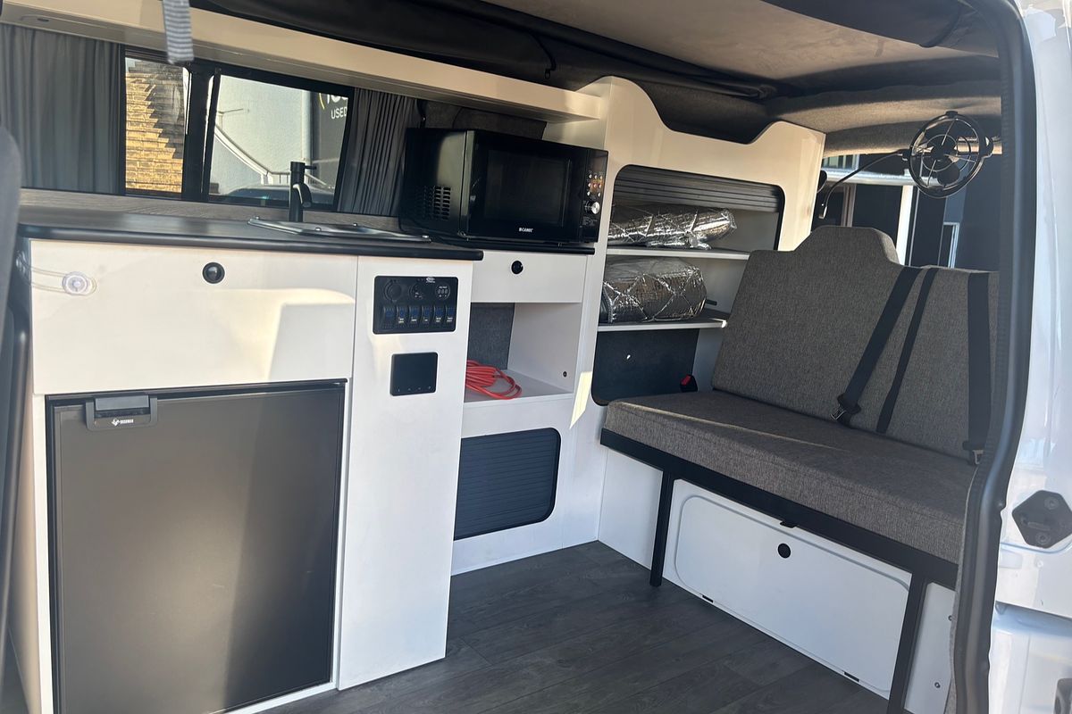 2023 Volkswagen Transporter TDI340 T6.1 LWB