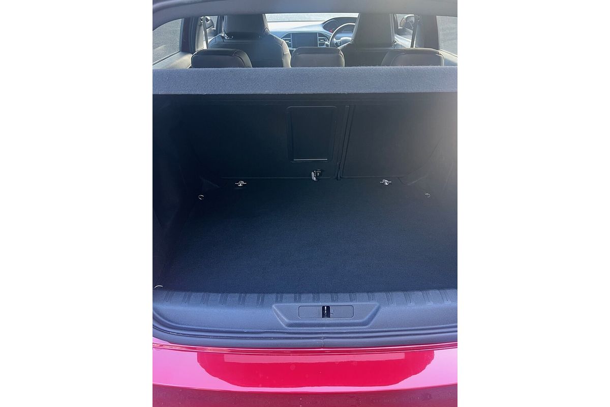 2015 Peugeot 308 GT T9