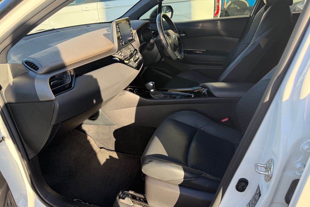 2022 Toyota C-HR Koba NGX50R
