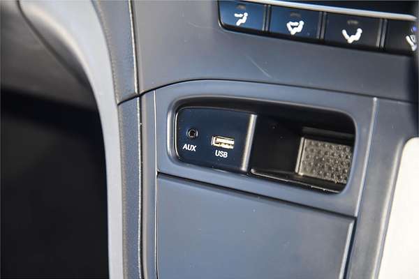 2016 Hyundai iLoad TQ3-V Series II