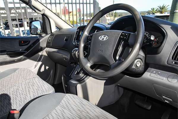 2016 Hyundai iLoad TQ3-V Series II