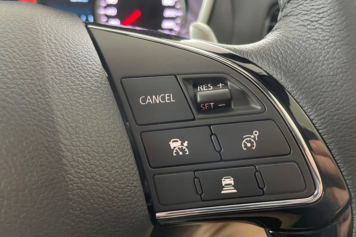 2024 Mitsubishi Eclipse Cross Exceed YB