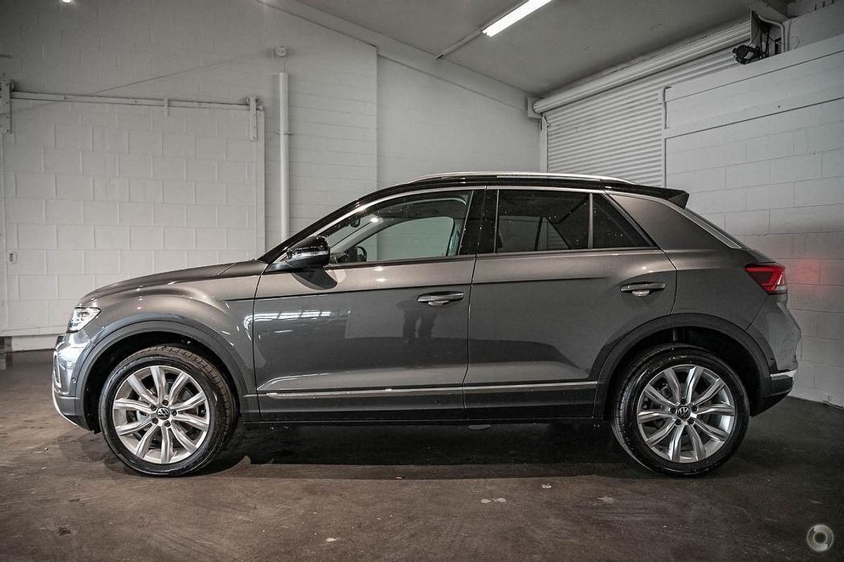 2025 Volkswagen T-Roc 110TSI Style D11