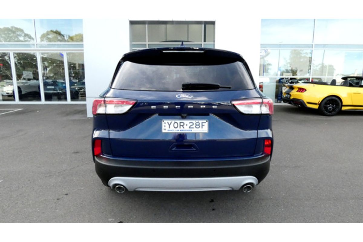 2022 Ford Escape ZH