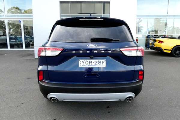 2022 Ford Escape ZH