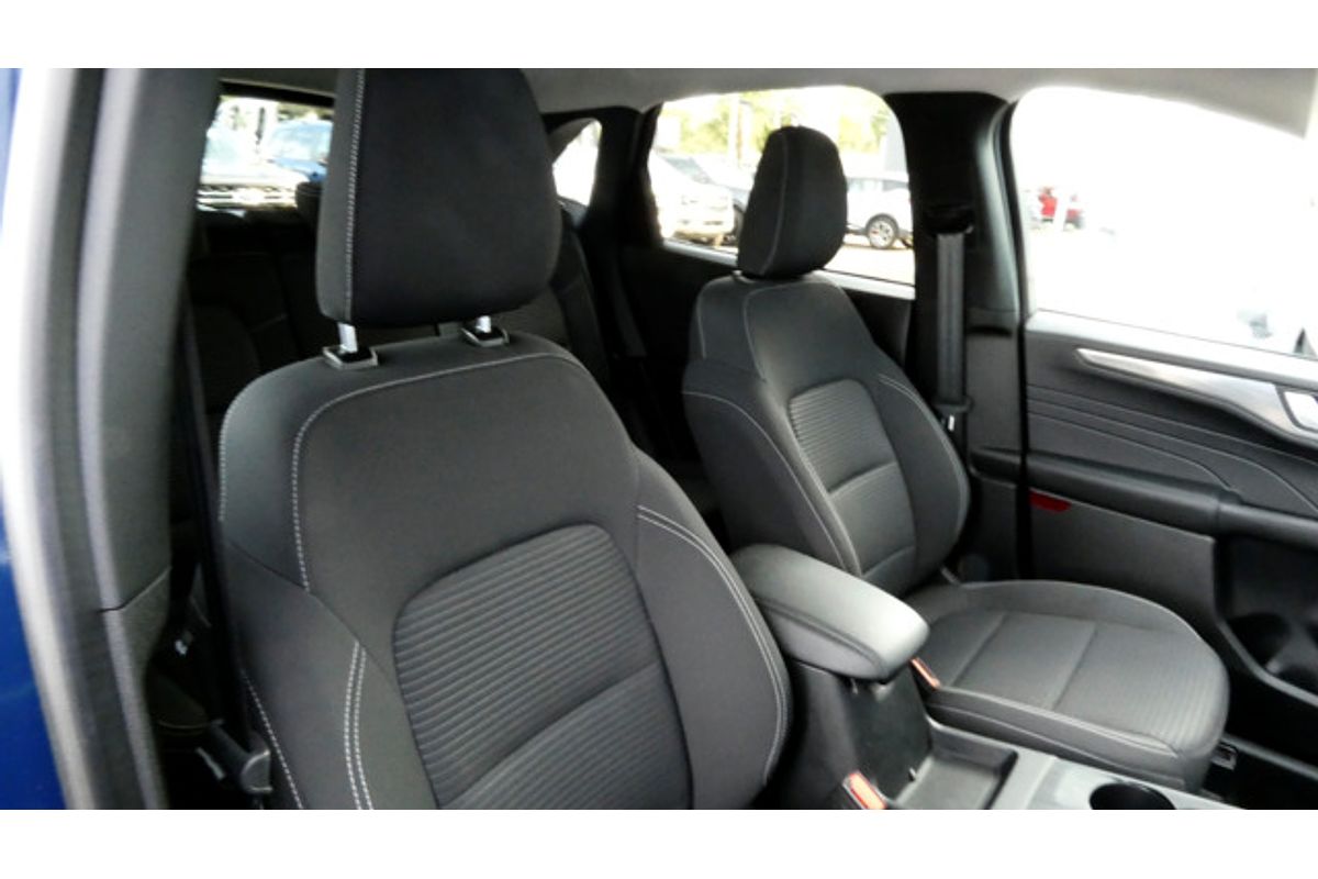 2022 Ford Escape ZH