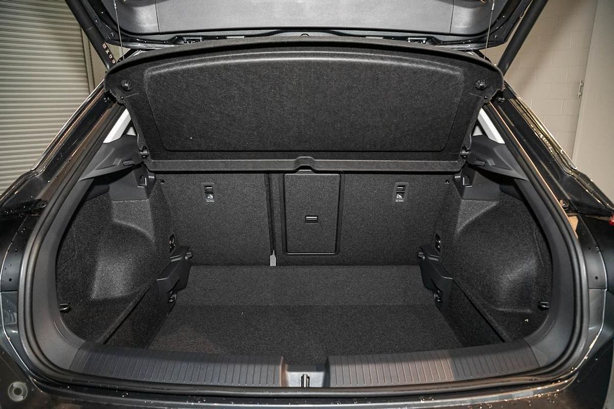 2025 Volkswagen T-Roc 110TSI Style D11
