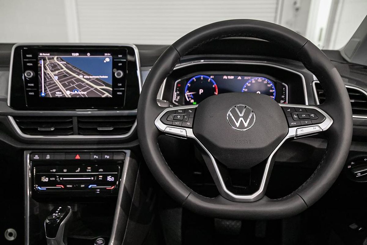 2025 Volkswagen T-Roc 110TSI Style D11