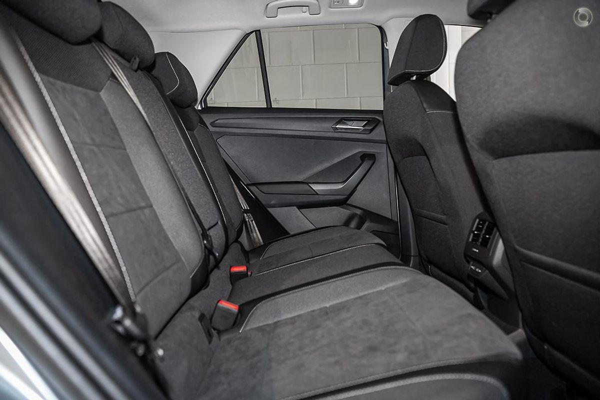 2025 Volkswagen T-Roc 110TSI Style D11