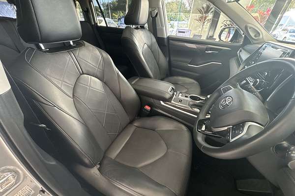 2022 Toyota Kluger Grande AXUH78R