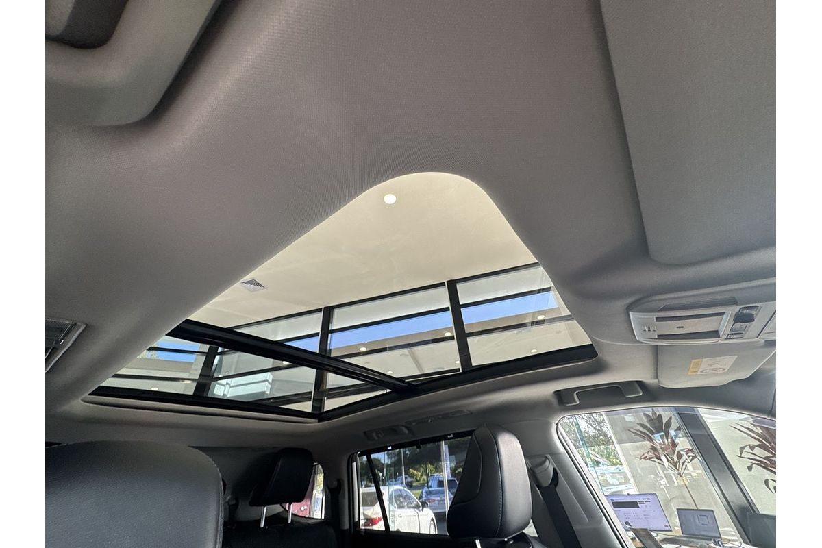 2022 Toyota Kluger Grande AXUH78R