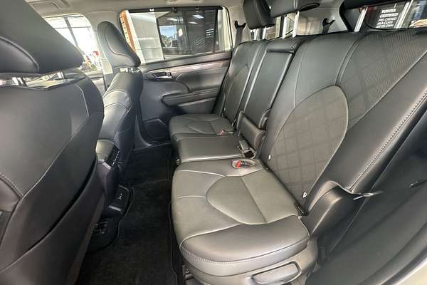 2022 Toyota Kluger Grande AXUH78R