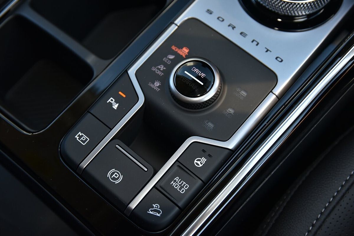2025 Kia Sorento Sport+ MQ4 PE