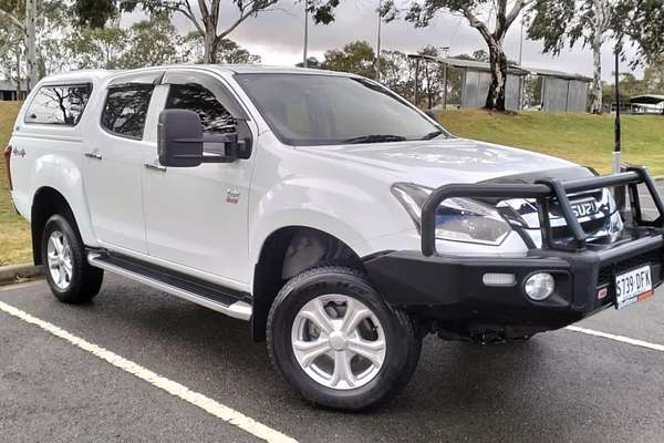 2017 Isuzu D-MAX LS-U  4X4