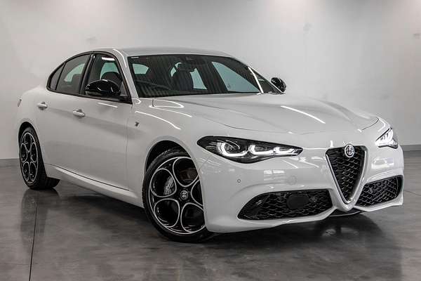 2024 Alfa Romeo Giulia Quadrifoglio Super Sport Series 5