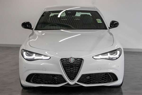 2024 Alfa Romeo Giulia Quadrifoglio Super Sport Series 5