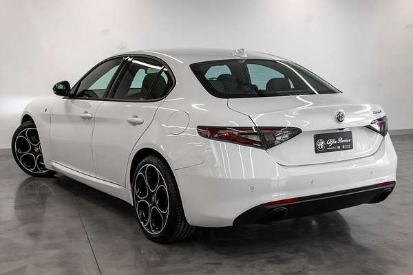2024 Alfa Romeo Giulia Quadrifoglio Super Sport Series 5