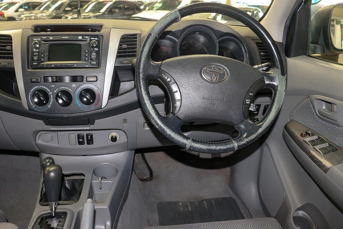 2010 Toyota Hilux SR5 KUN26R 4X4