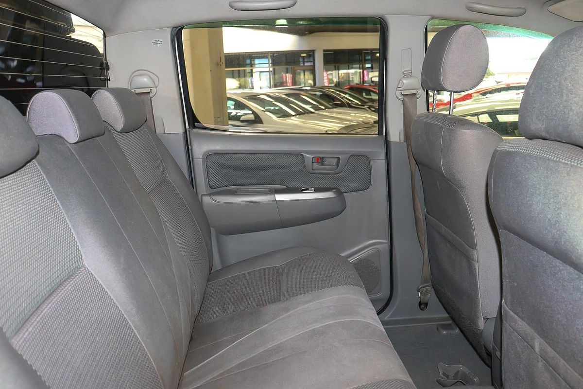 2010 Toyota Hilux SR5 KUN26R 4X4