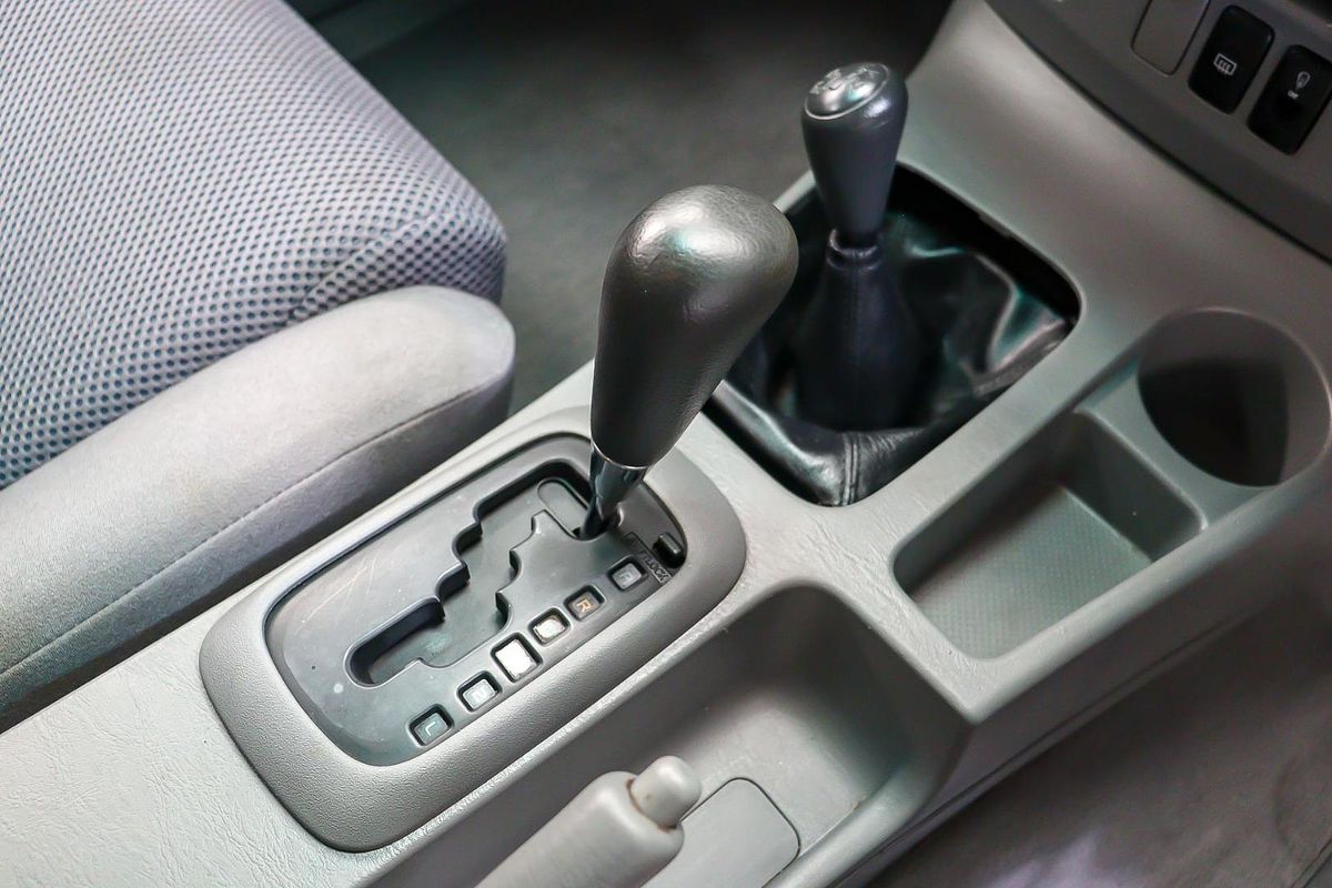 2010 Toyota Hilux SR5 KUN26R 4X4