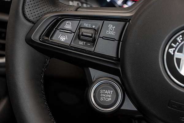 2024 Alfa Romeo Giulia Quadrifoglio Super Sport Series 5