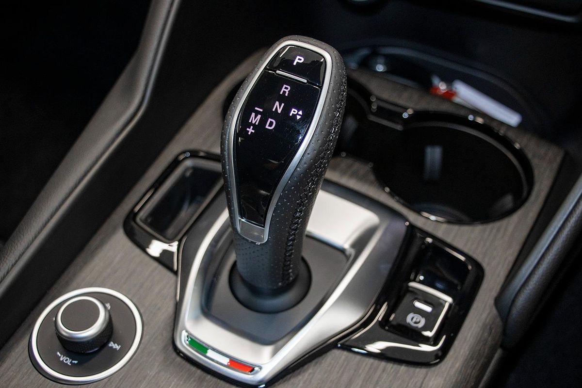 2024 Alfa Romeo Giulia Quadrifoglio Super Sport Series 5