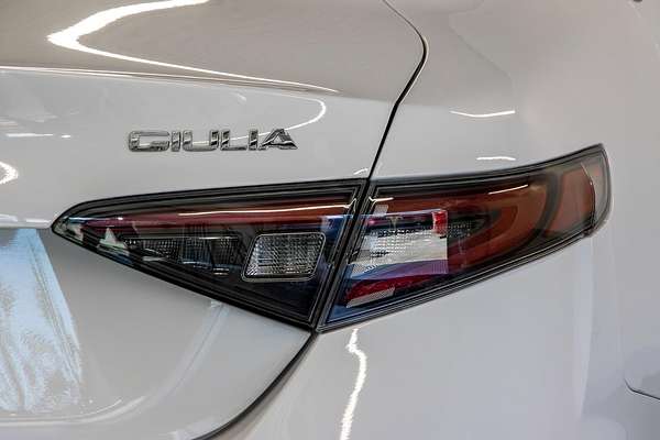 2024 Alfa Romeo Giulia Quadrifoglio Super Sport Series 5