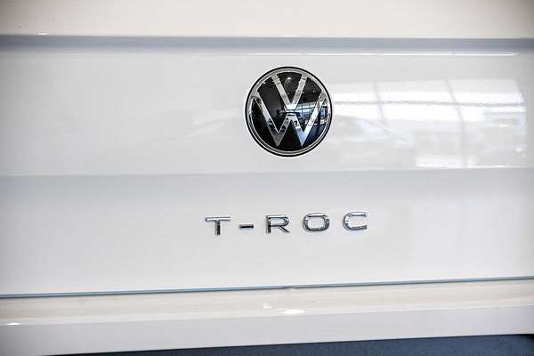 2025 Volkswagen T-Roc 110TSI Style D11