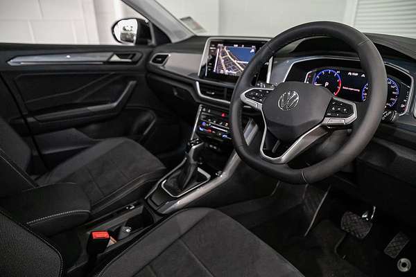 2025 Volkswagen T-Roc 110TSI Style D11