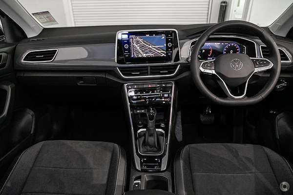 2025 Volkswagen T-Roc 110TSI Style D11