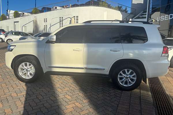 2019 Toyota Landcruiser Sahara VDJ200R