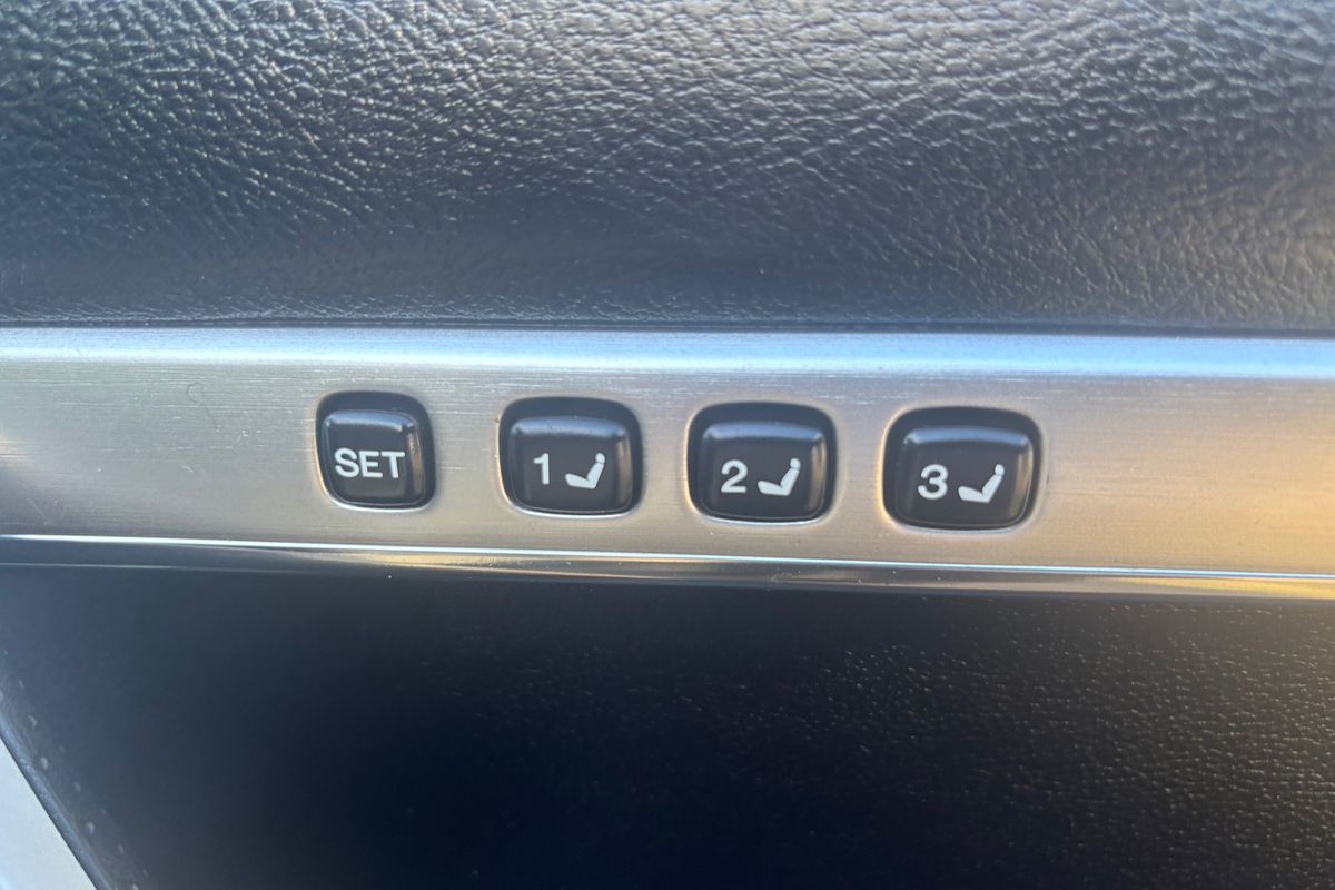 2019 Toyota Landcruiser Sahara VDJ200R