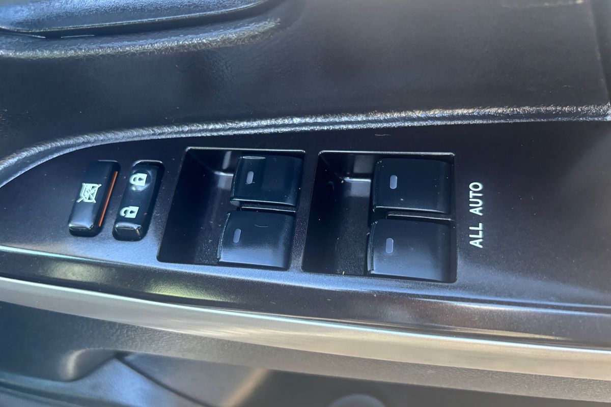 2019 Toyota Landcruiser Sahara VDJ200R