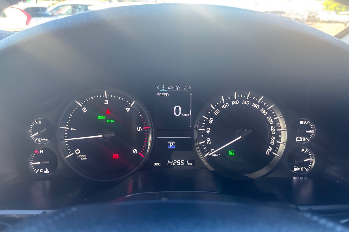2019 Toyota Landcruiser Sahara VDJ200R
