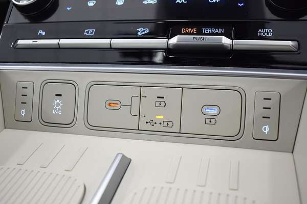 2024 Hyundai Santa Fe Hybrid Calligraphy MX5.V1