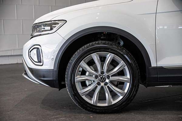 2025 Volkswagen T-Roc 110TSI Style D11