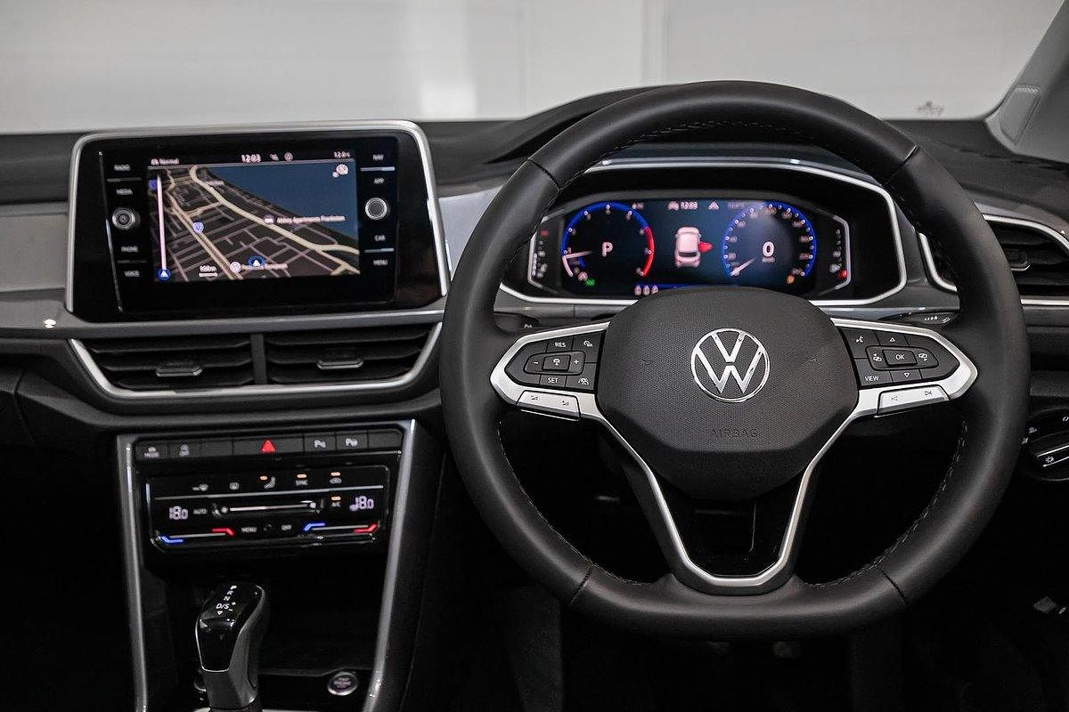 2025 Volkswagen T-Roc 110TSI Style D11