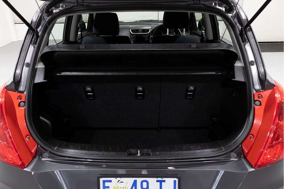 2016 Suzuki Swift GL FZ